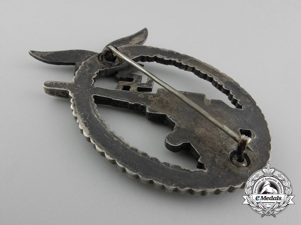 an_early_luftwaffe_flak_badge_d_2205