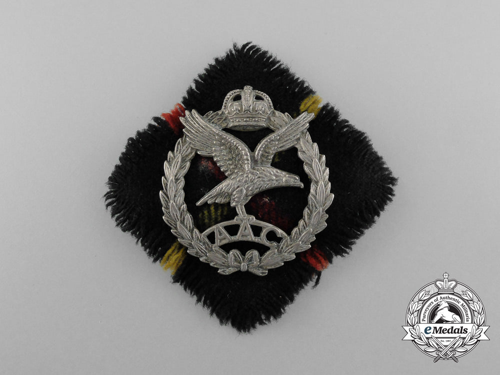 the_awards_of_captain_hugh_mckinven,15_th_parachute_regiment,5_th(_scottish)_parachute_battalion_d_2206_1