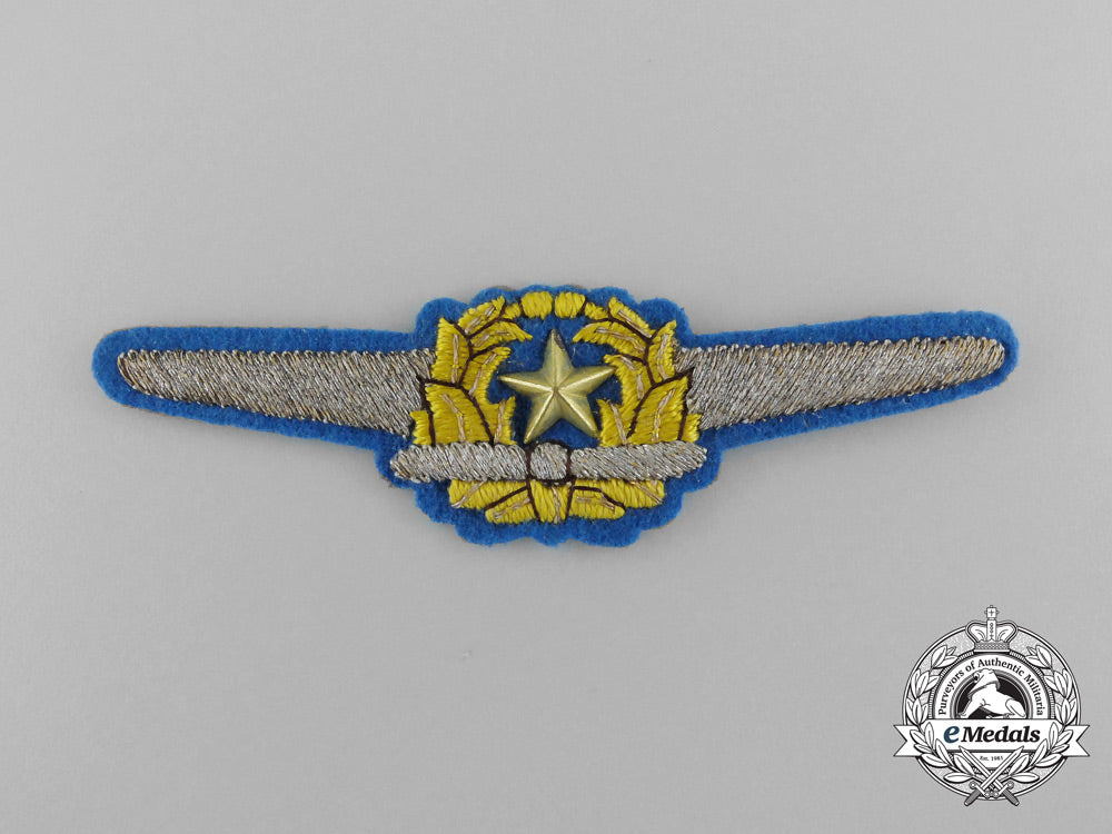 japan,_empire._an_army_officer_pilot_wing,_c.1941_d_2275