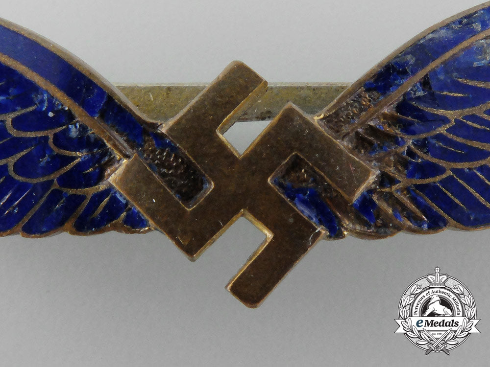 germany._a_civilian_pilot's_badge,_by_c.e._juncker_berlin,_privately_engraved_d_2342_1_1_1
