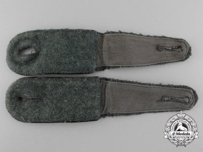 a_matching_pair_of_wehrmacht_pioneer_enlisted_man’s_shoulder_boards_d_2379_1