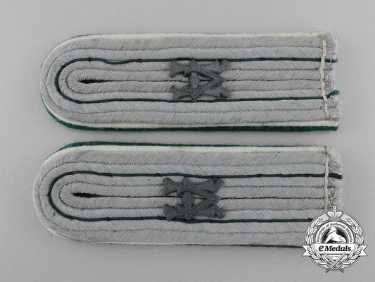 a_matching_pair_of_german_army_administrator’s_shoulder_boards_d_2393_1