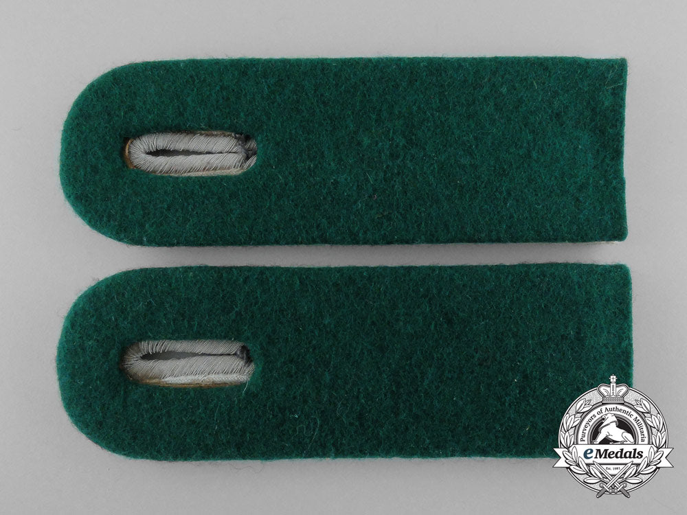 a_matching_pair_of_german_army_administrator’s_shoulder_boards_d_2394_1