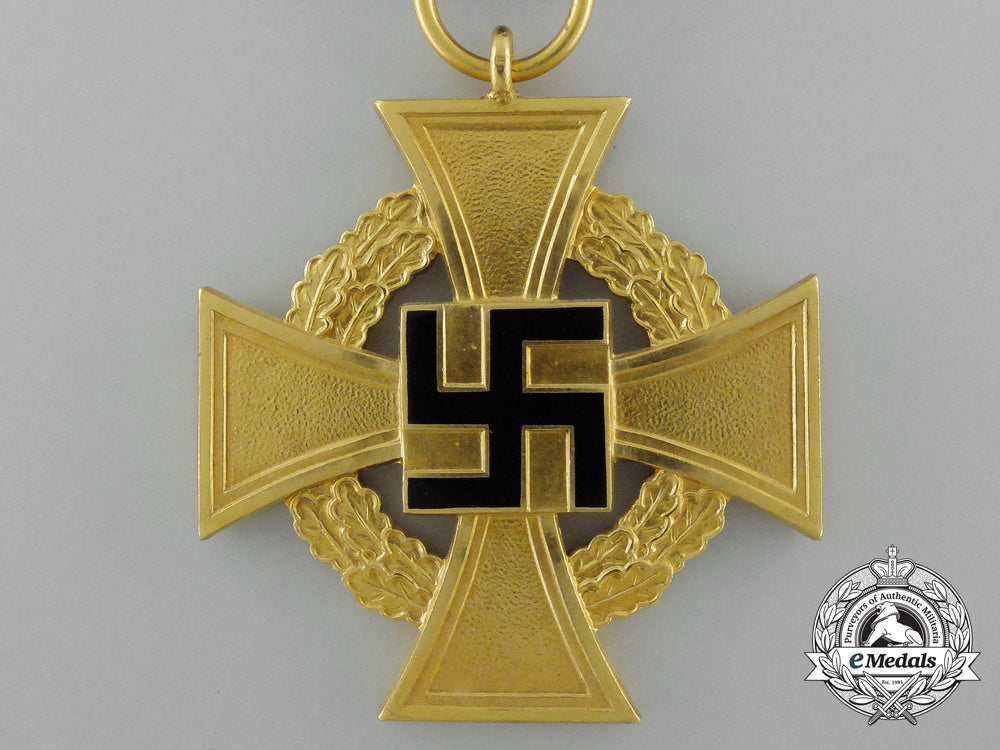 a_german_faithful_service_medal_for_forty_years’_service_with_case_d_2519