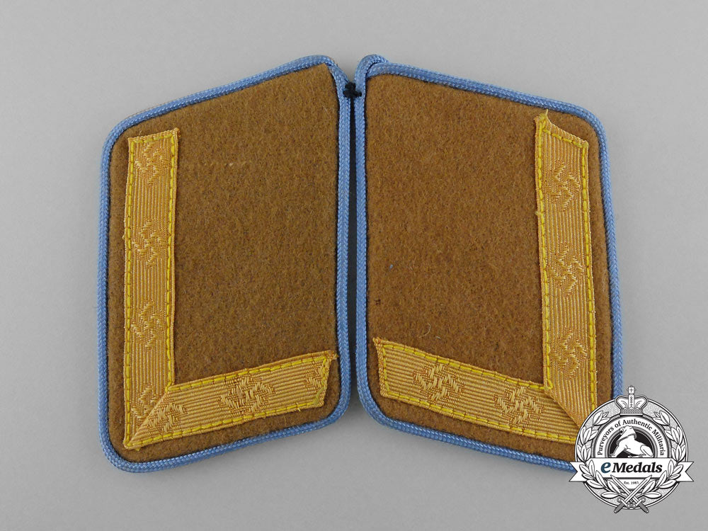 germany,_nsdap._a_mint_and_unissued_pair_of_kreisleitung_stellenleiter’s_collar_tabs_d_2526_1_2