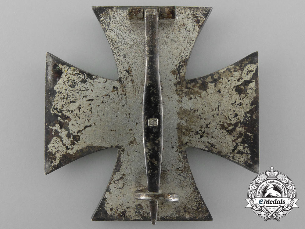 an_iron_cross1939_first_class_by_b._h._mayer’s_kunst-_prageanstalt_d_2563