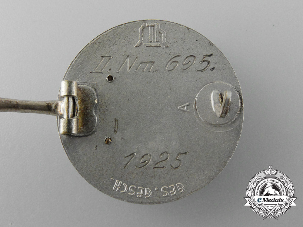 a_stahlhelm_veteran's_badge1925_d_2588_1