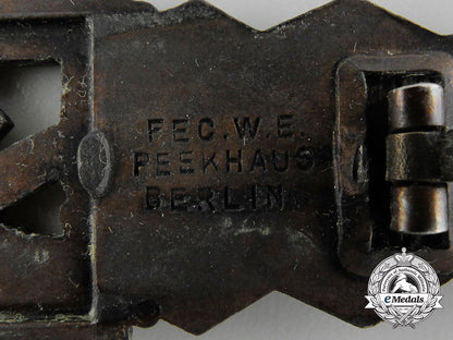 a_near_bronze_grade_close_combat_clasp_by_josef_feix&_sohn_d_2677