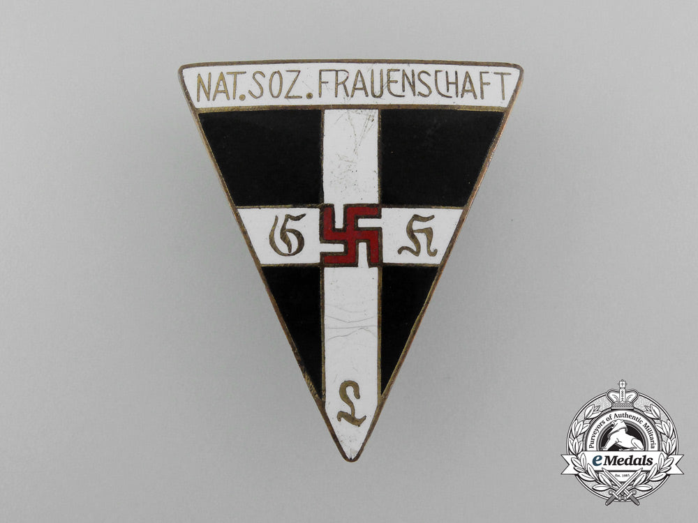 a_nationalsozialistische_frauenschaft_badge_d_2724