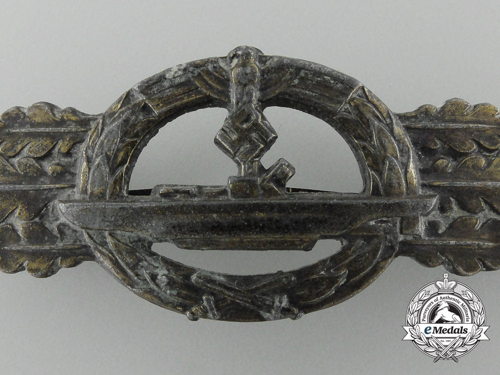 a_bronze_grade_submarine_clasp_by_schwerin,_berlin_d_2756