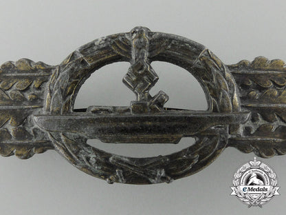 a_bronze_grade_submarine_clasp_by_schwerin,_berlin_d_2756