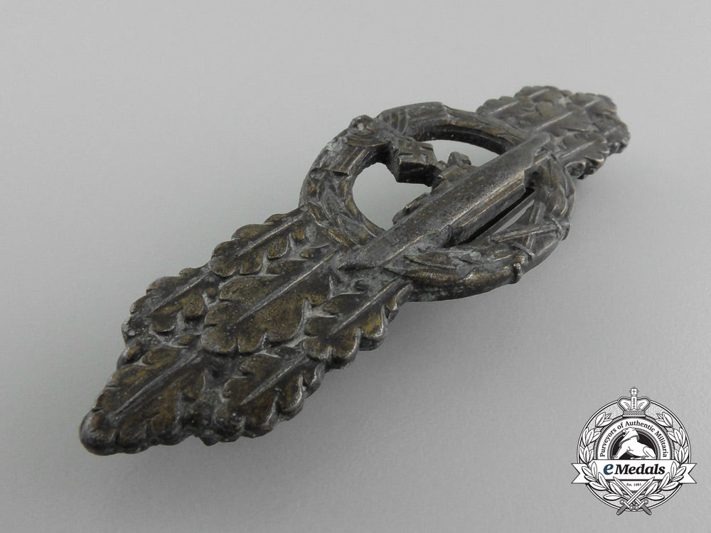 a_bronze_grade_submarine_clasp_by_schwerin,_berlin_d_2758