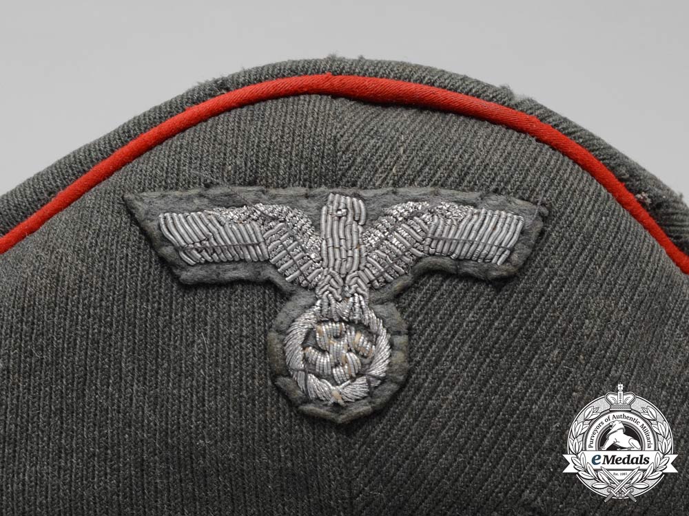 germany,_heer._a_flak_officer's_visor_cap,_by_clemens_wagner_d_2764_1_1_1