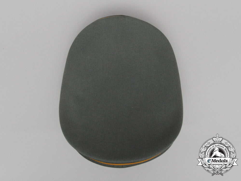 a_wehrmacht_heer(_army)_cavalry_officer_visor_cap_by_b-_hamkens,_hamburg_d_2777_1