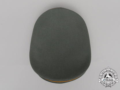 a_wehrmacht_heer(_army)_cavalry_officer_visor_cap_by_b-_hamkens,_hamburg_d_2777_1