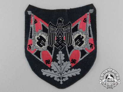 a_panzer_flag_bearer_sleeve_insignia;_tunic_removed_d_2826_1