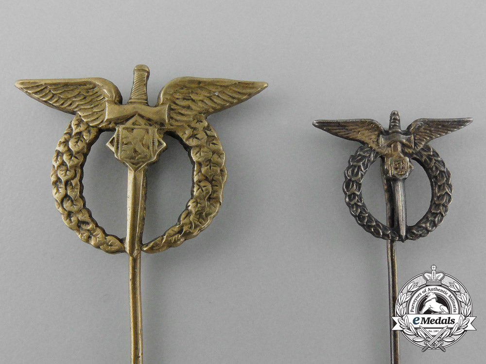 two_miniature_czechoslovakian_second_war_pilot_badge_d_2907_1
