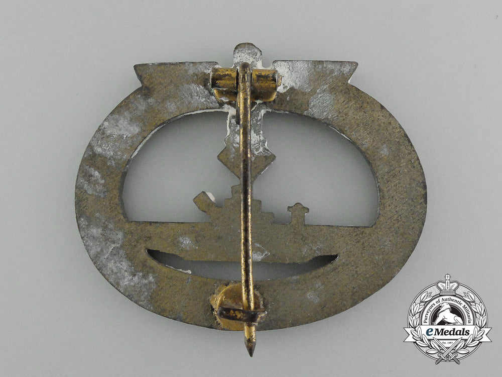 a_second_war_german_submarine_badge;_unmarked_d_2957