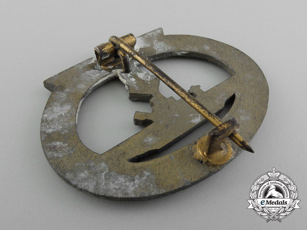 a_second_war_german_submarine_badge;_unmarked_d_2959