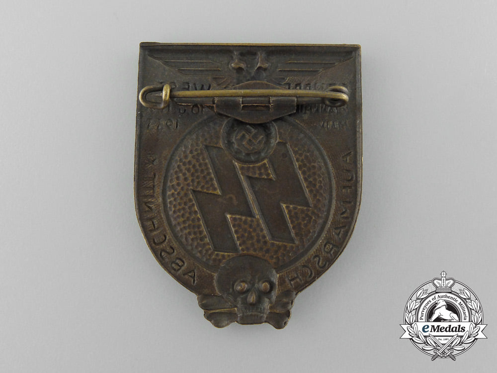 a1933_ss_aufmarsch_abschnitt_xi_gruppe_frankfurt_badge_d_3011