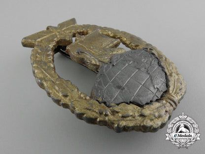 a_kriegsmarine_naval_auxiliary_cruiser_badge_d_3016