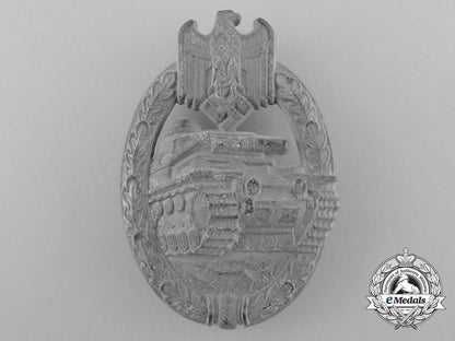 a_silver_grade_tank_badge_d_3081_1