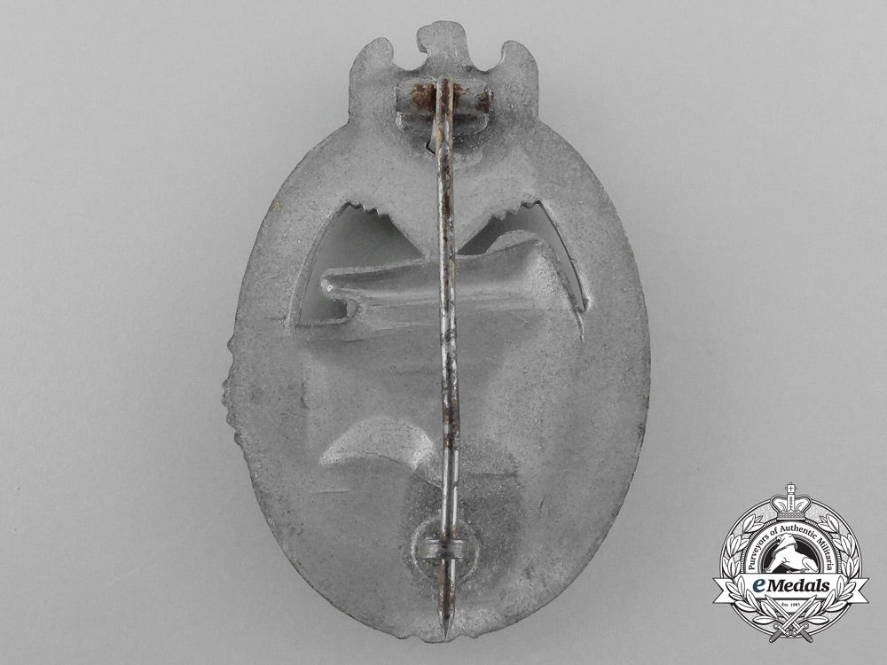 a_silver_grade_tank_badge_d_3083_1