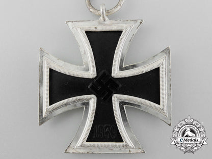 a_mint_iron_cross1939_second_class_d_3105_1
