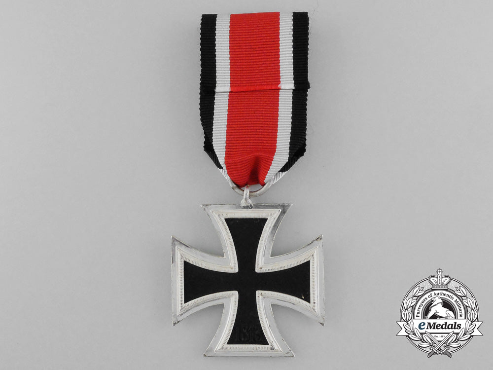 a_mint_iron_cross1939_second_class_d_3107_1