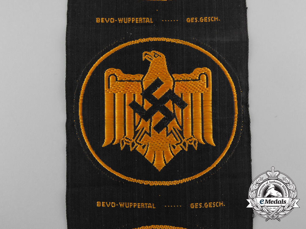 a_lot_of_three_mint_and_unissued_drl_proficiency_badges_in_cloth;_bronze_grade_by_bevo_wuppertal_d_3147