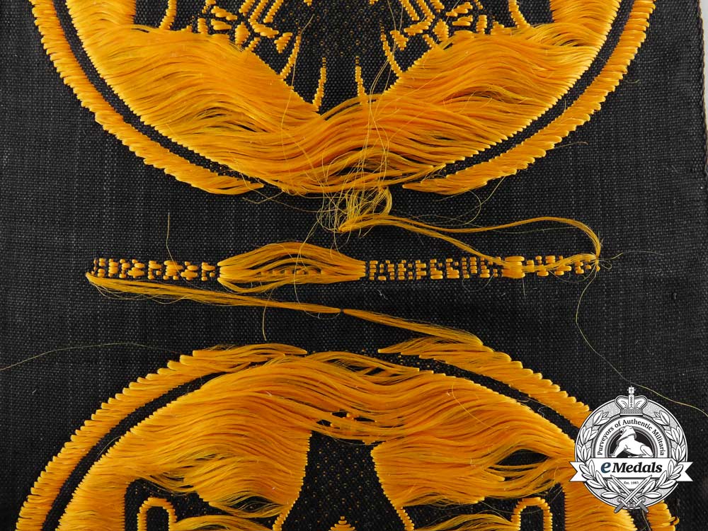 a_lot_of_three_mint_and_unissued_drl_proficiency_badges_in_cloth;_bronze_grade_by_bevo_wuppertal_d_3149