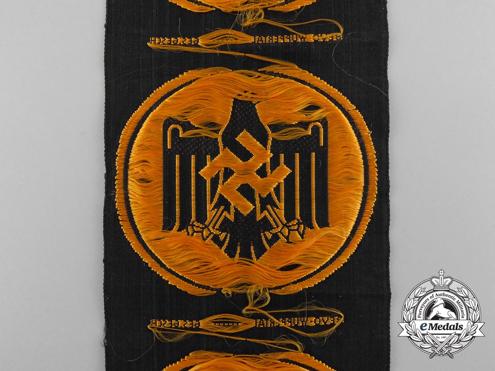 a_lot_of_three_mint_and_unissued_drl_proficiency_badges_in_cloth;_bronze_grade_by_bevo_wuppertal_d_3150
