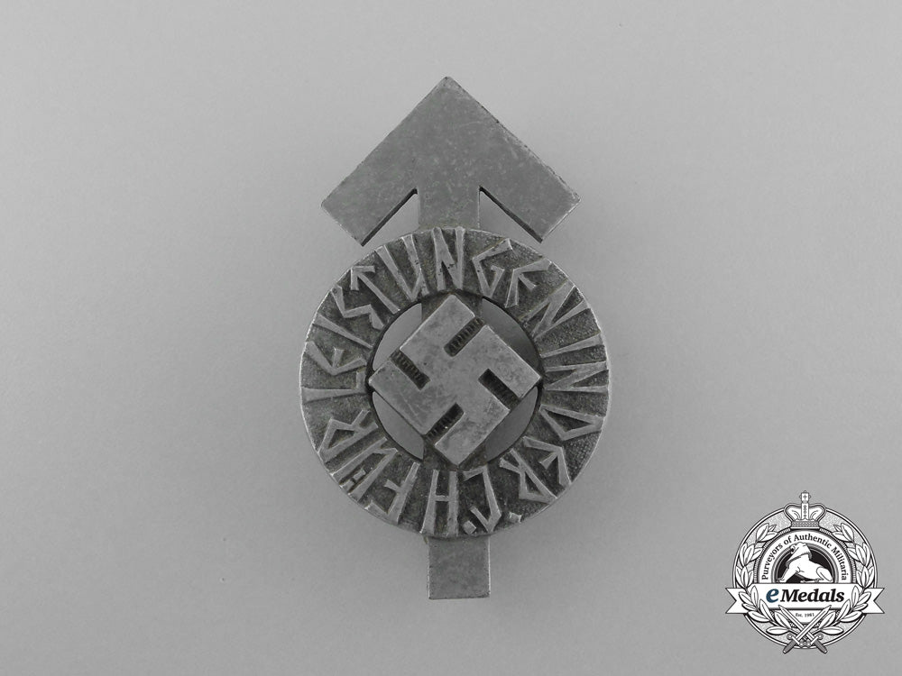 an_hj_achievement_badge;3_rd_class_by_karl_wurster_d_3183_1