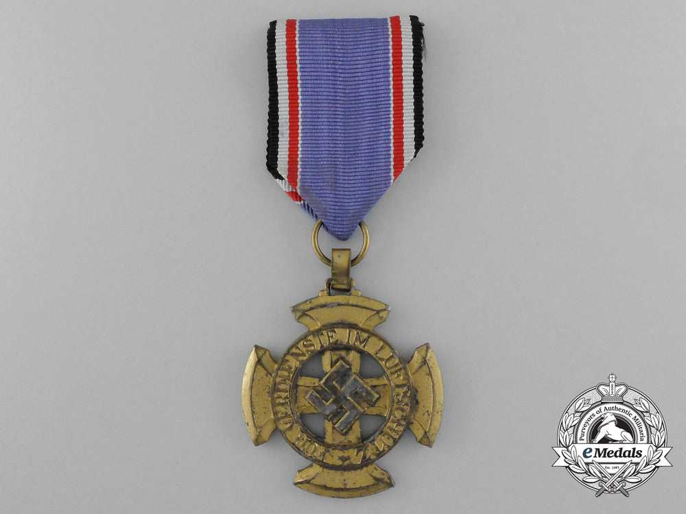 a_luftwaffe_air_defense_decoration;_first_class_d_3229_1