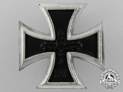 an_iron_cross_first_class;1957_issue_d_3260_1
