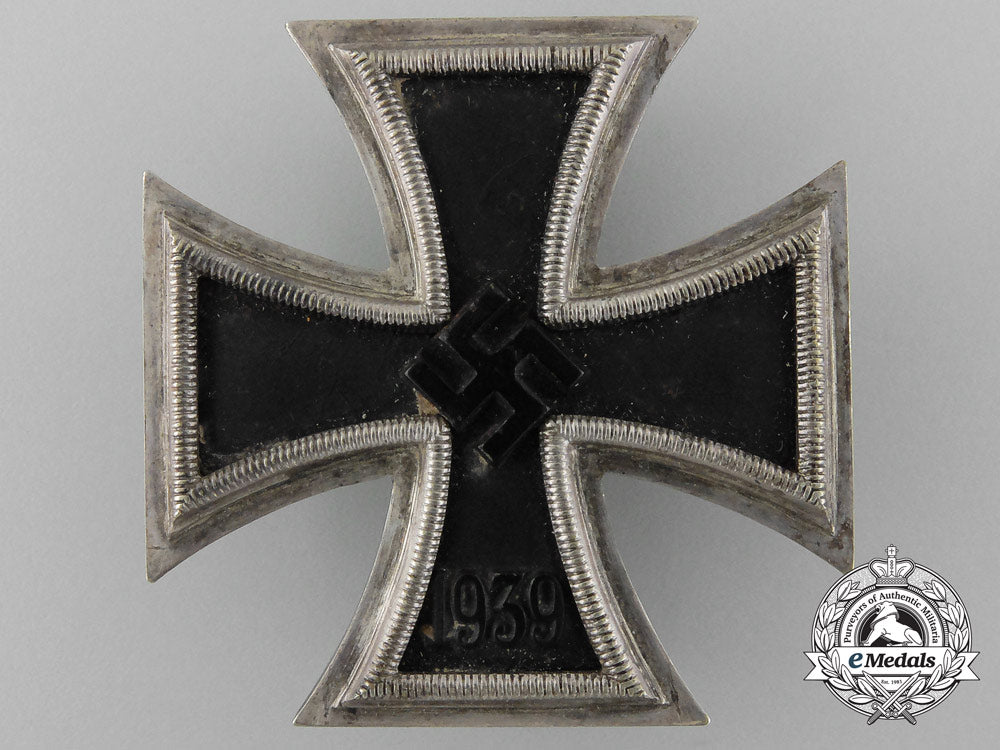 an_iron_cross1939_first_class_in_case_of_issue_d_3280