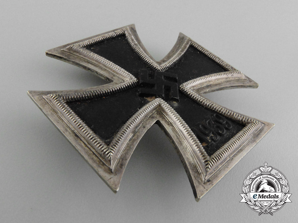 an_iron_cross1939_first_class_in_case_of_issue_d_3282