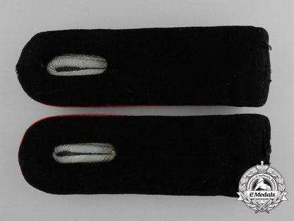 a_pair_of_ss-_obersturmführer_artillery_shoulder_boards_d_3326_1