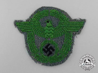 a_uniform_removed_field_police_arm_badge_d_3328_1