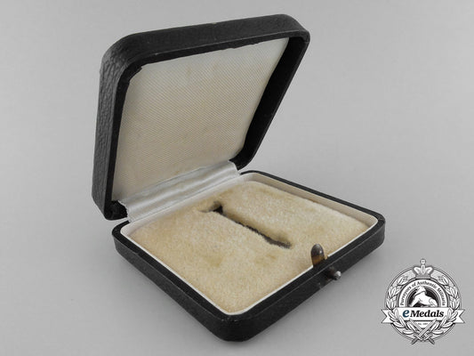 a_case_to_the_iron_cross_first_class1939_d_3378