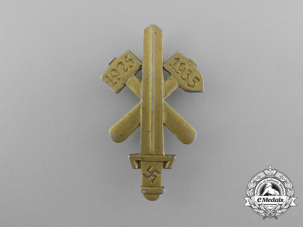a_fine_quality1925-193510_year_commemorative_gau_essen_badge_d_3390_1