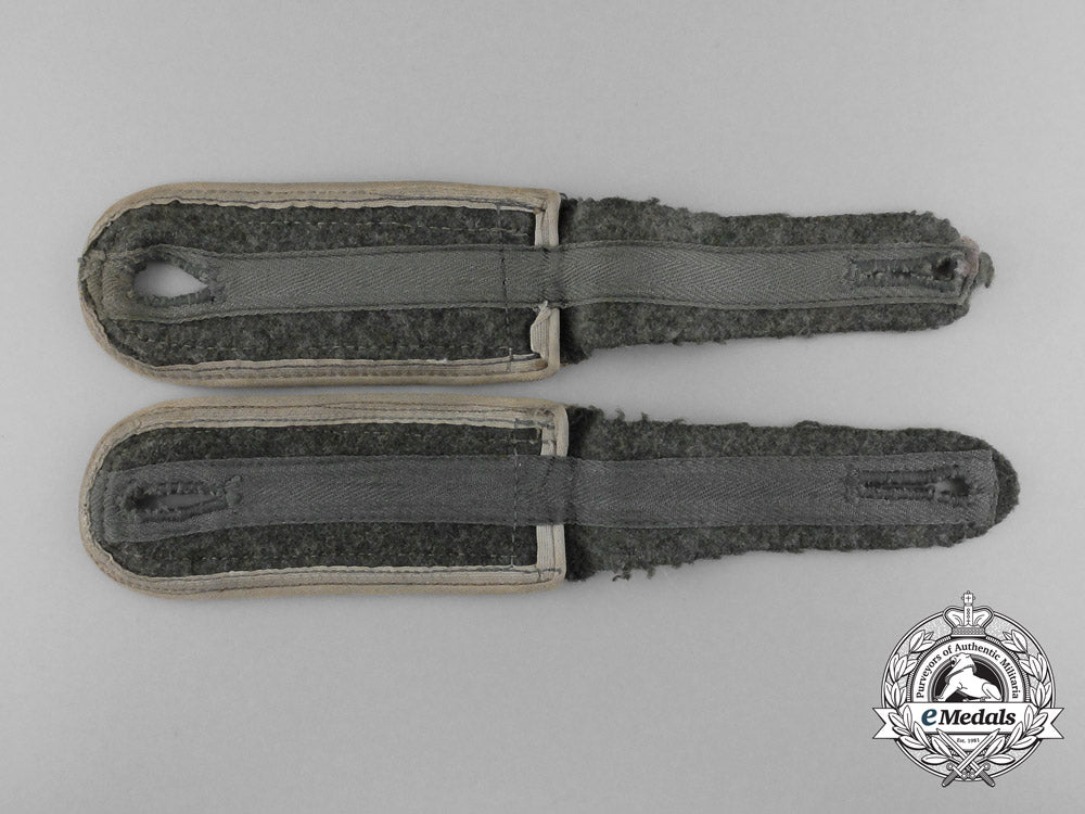 a_matching_set_of_wehrmacht_infantry_unteroffizier_shoulder_boards_d_3405_1