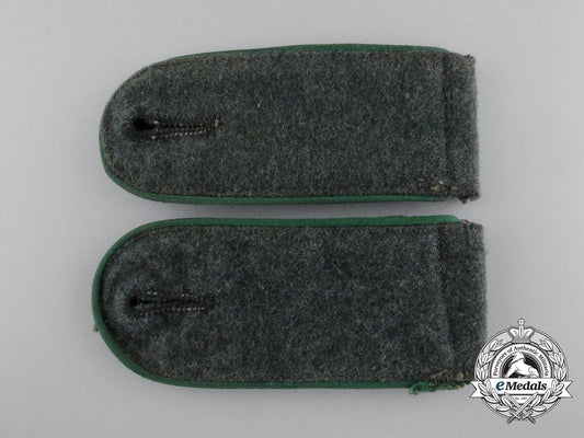 a_matching_set_of_wehrmacht_infantry_enlisted_man’s_shoulder_boards_d_3413_1