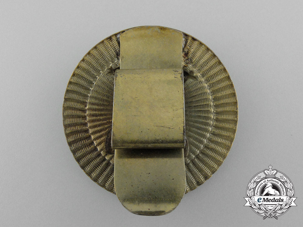 a_first_war_period_austrian_pioneer's_badge_d_3512_2