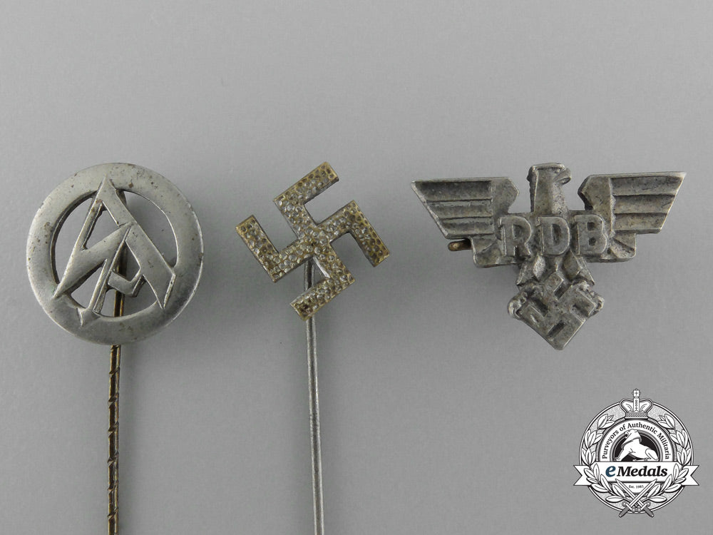a_lot_of_three_second_war_german_stick_pins_and_badges_d_3524_1