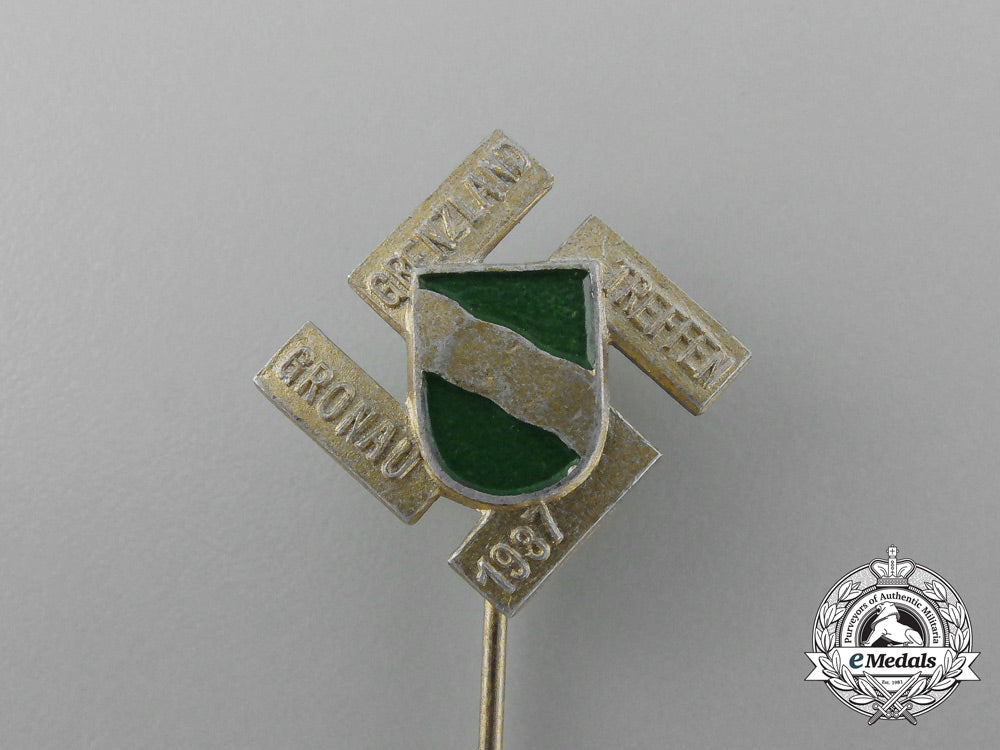 a1937_gronau_border-_counties_meeting_stick_pin_d_3542_1