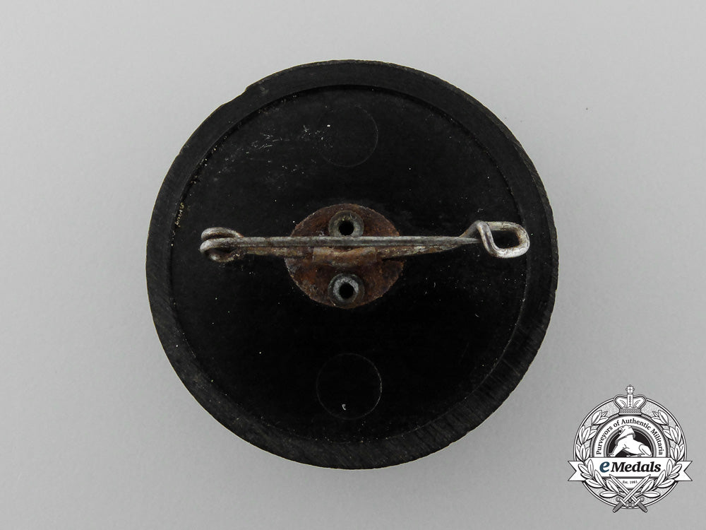 germany._a1935_national_socialist_people’s_welfare_membership_recruitment_badge_d_3548