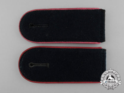 a_matching_pair_of_wehrmacht_panzer_enlisted_man’s_shoulder_boards_d_3746_1