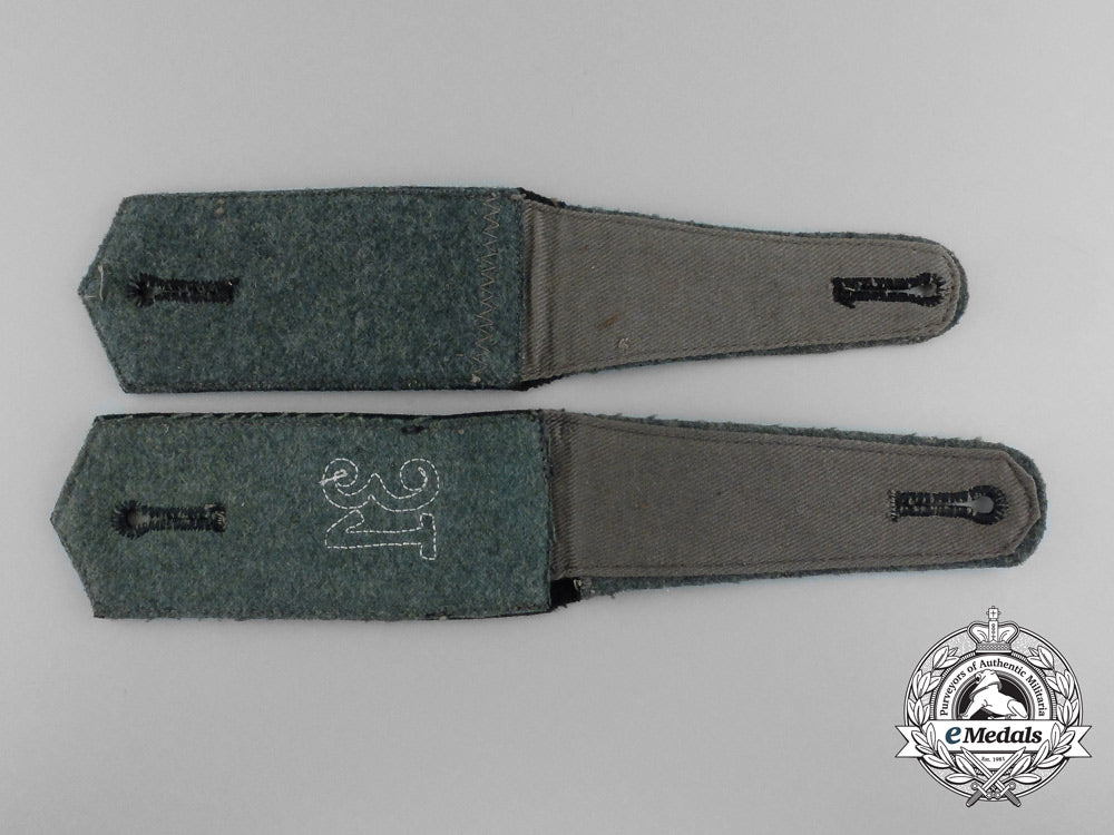 an_early_pair_of_wehrmacht_engineer_shoulder_boards_d_3766_1