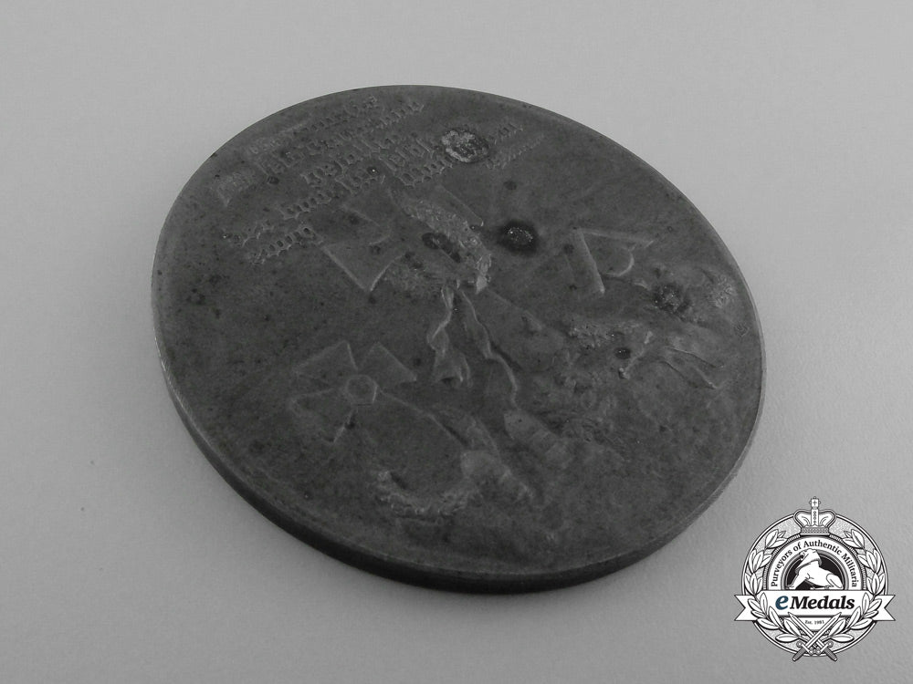 a_first_war_german_imperial_medal_to_the_fallen1914-1917_d_3804_1